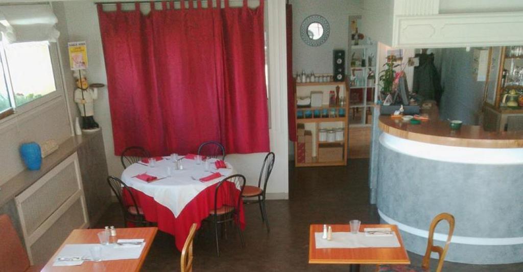 Hotel La Jetee Sud Ла Рошел Екстериор снимка