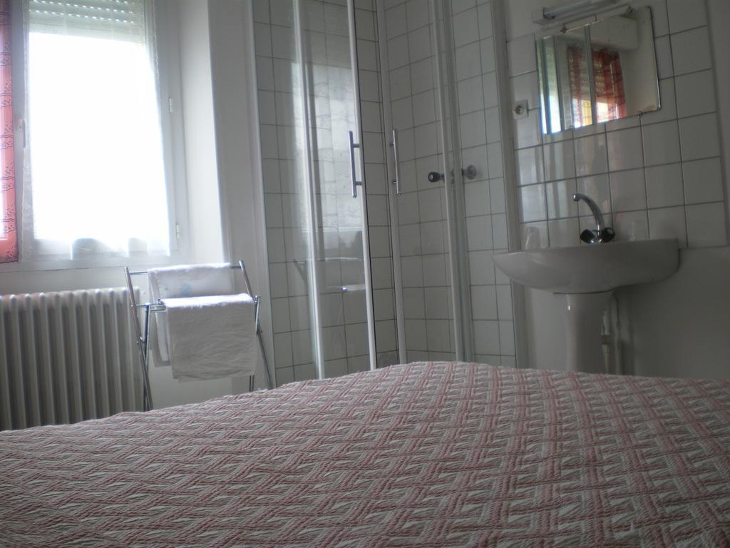 Hotel La Jetee Sud Ла Рошел Екстериор снимка